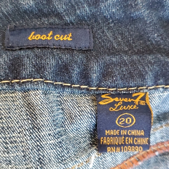 Seven7 Dark Blue Plus Size Bootcut Jeans Size 20 - Picture 6 of 9